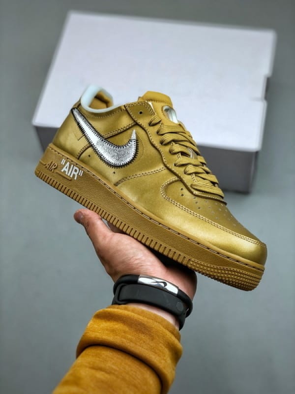 OFF-WHITE x Nike Air Force 1 Low Ouro Fluido - Vista 1