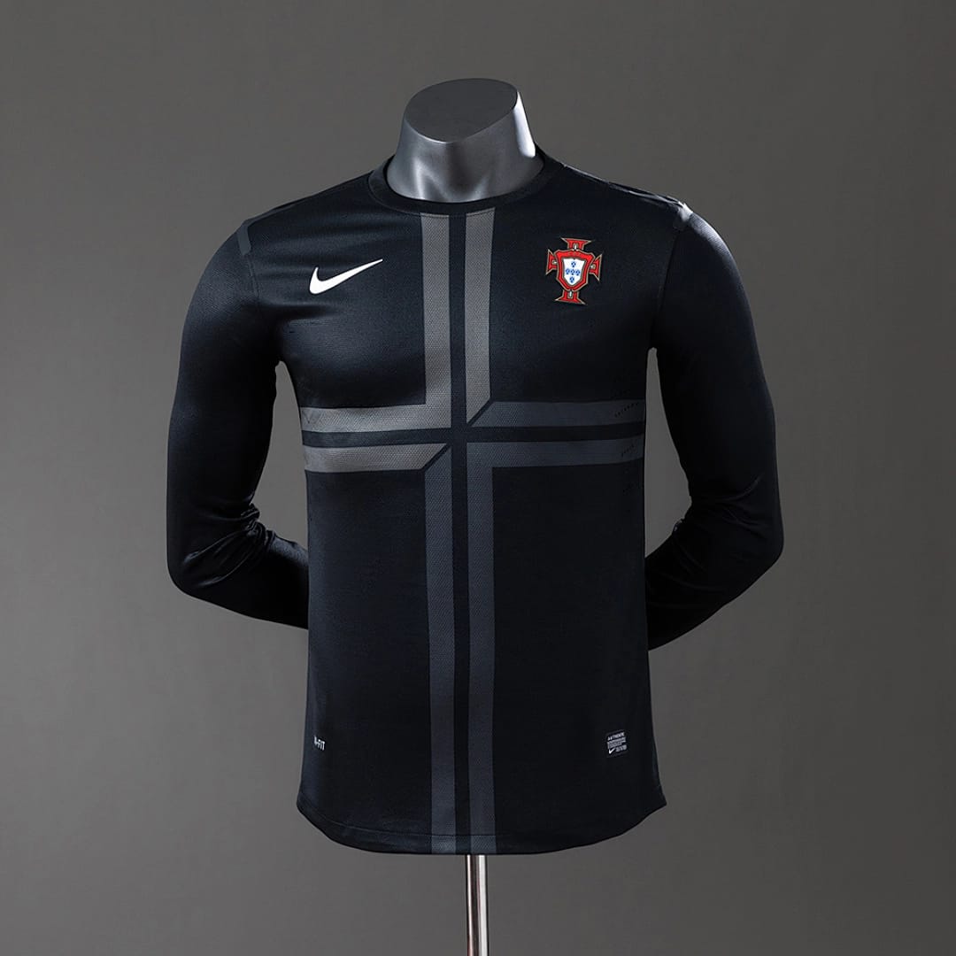 Camisola Alternativa de Portugal 2013 (Retro, Versao Jogador, Manga Longa) - Vista 1
