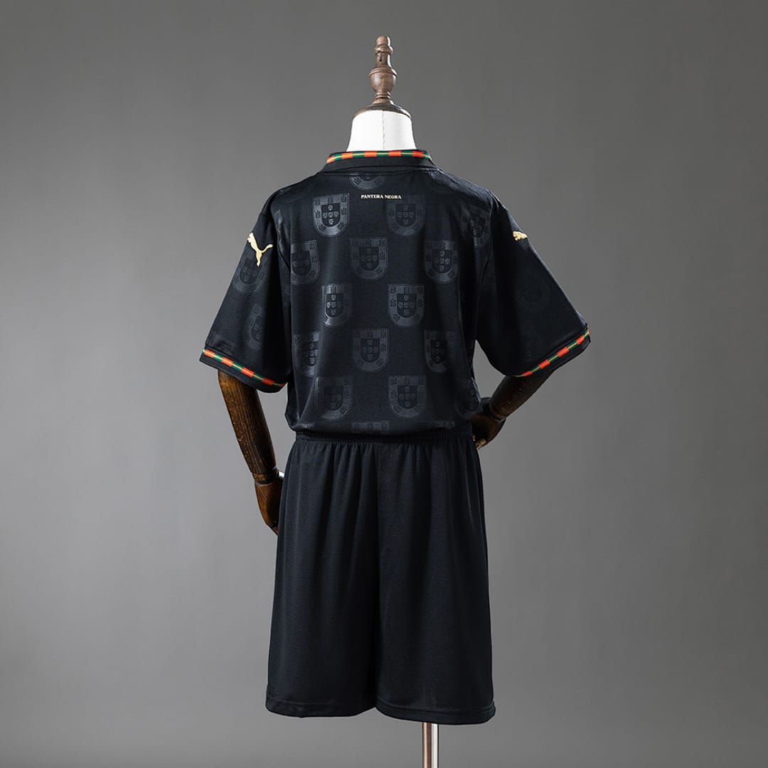 Kit Criança Portugal Edição Especial Pantera Negra 2026 - Vista 2