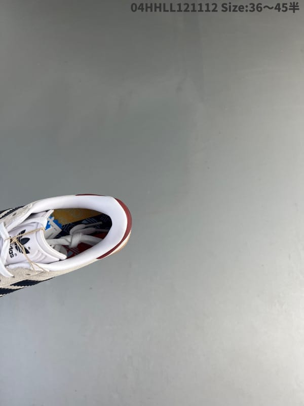 Adidas Originals Gazelle Shoes  - Vista 3
