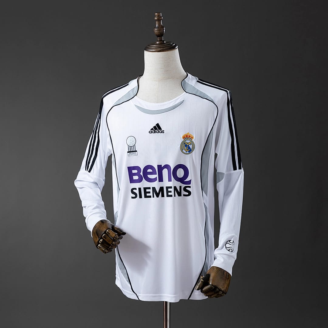 Camisola Principal do Real Madrid 2006/2007 (Retro, Manga Longa) - Vista 1