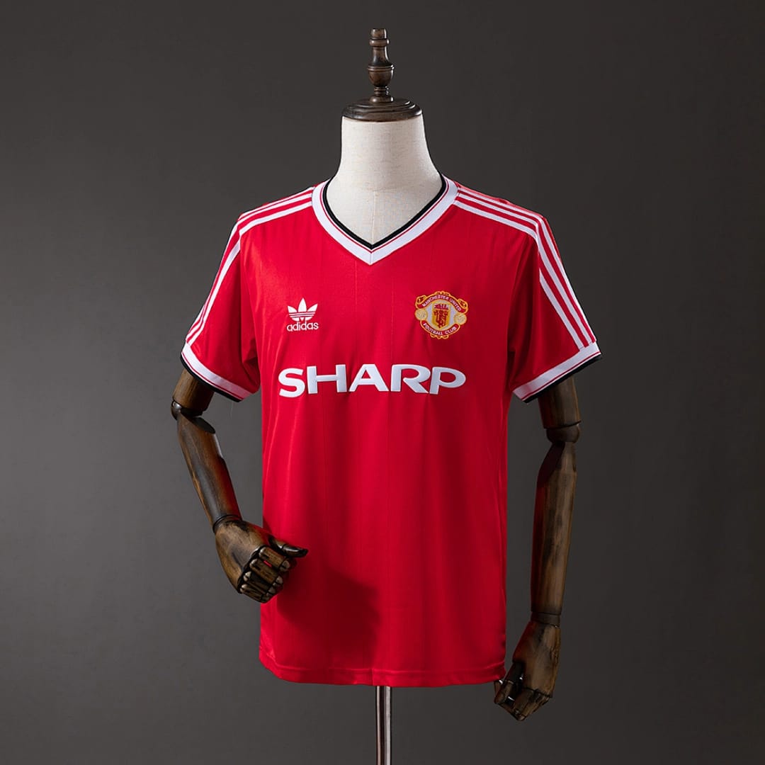 Camisola Principal do Manchester United 1983/1984 (Retro) - Vista 1