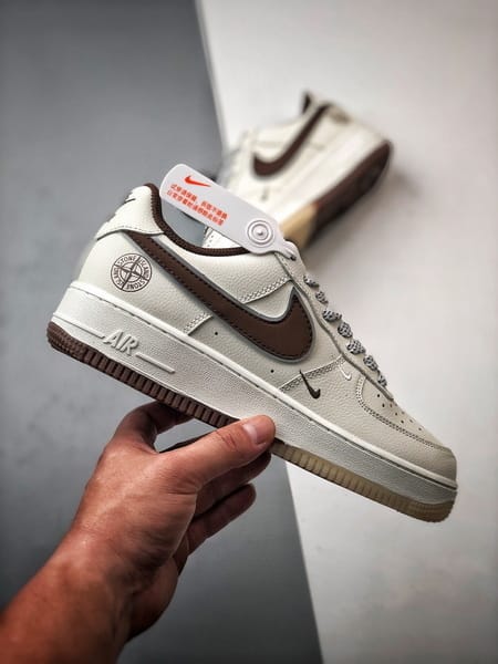 Stone Island x Air Force 1 Island - Vista 7