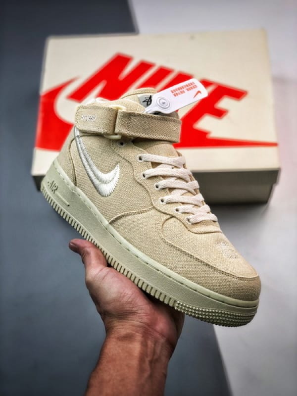 Stussy x Air Force 1 Mid Branco Fresco - Vista 1