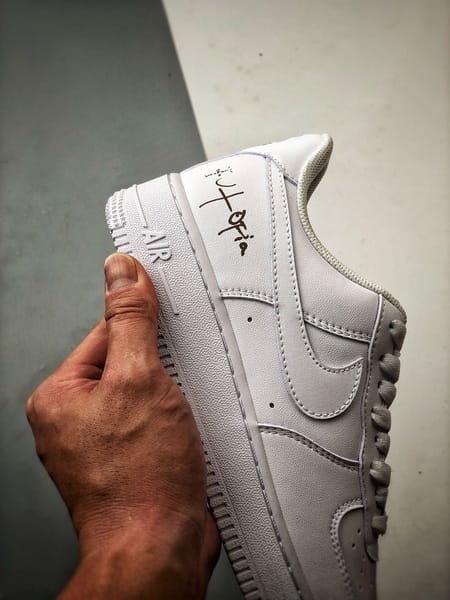 Travis Scott x Air Force 1 Low Branco - Vista 2
