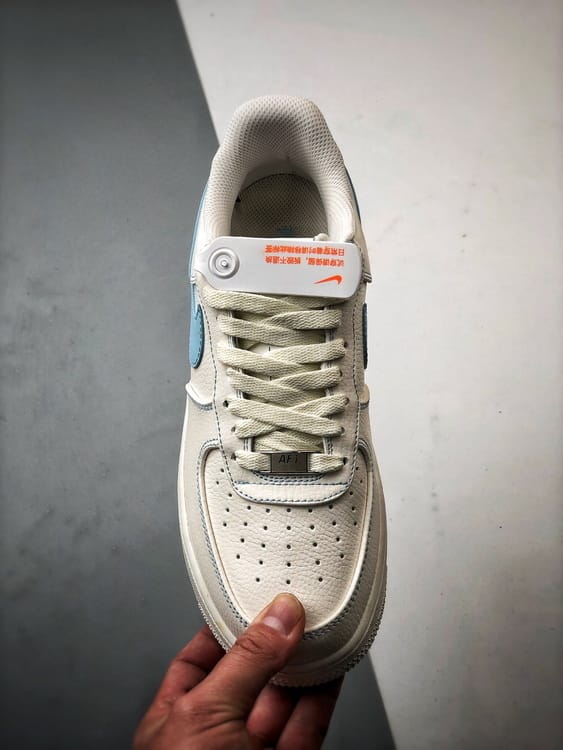 Vlone x Air Force 1 Low Creme e Azul Claro - Vista 9