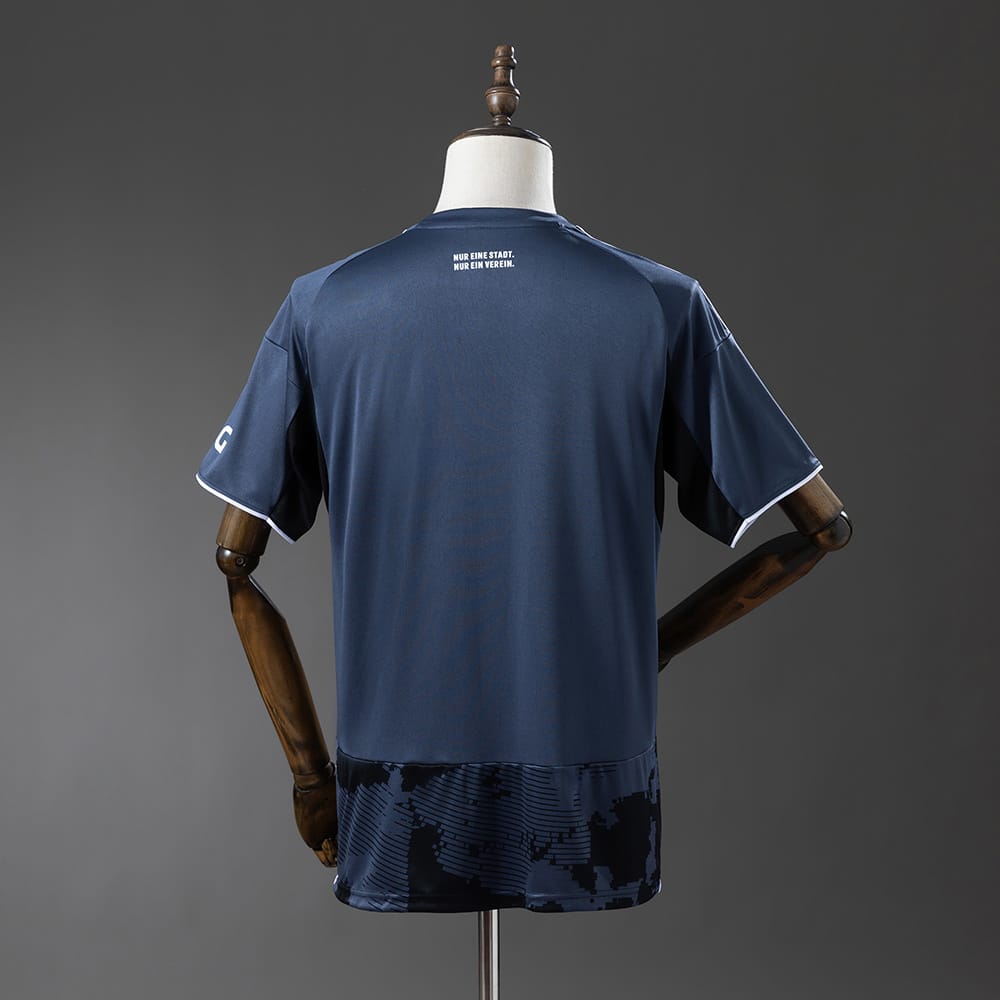 Camisola Terceira Eintracht Frankfurt 2025/2026 - Vista 2