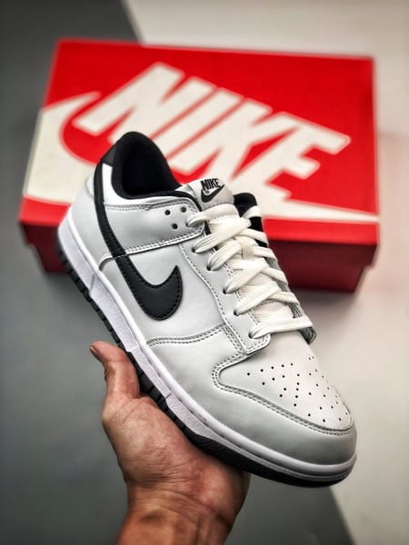 NK Dunk Low Reverse Panda - Vista 1