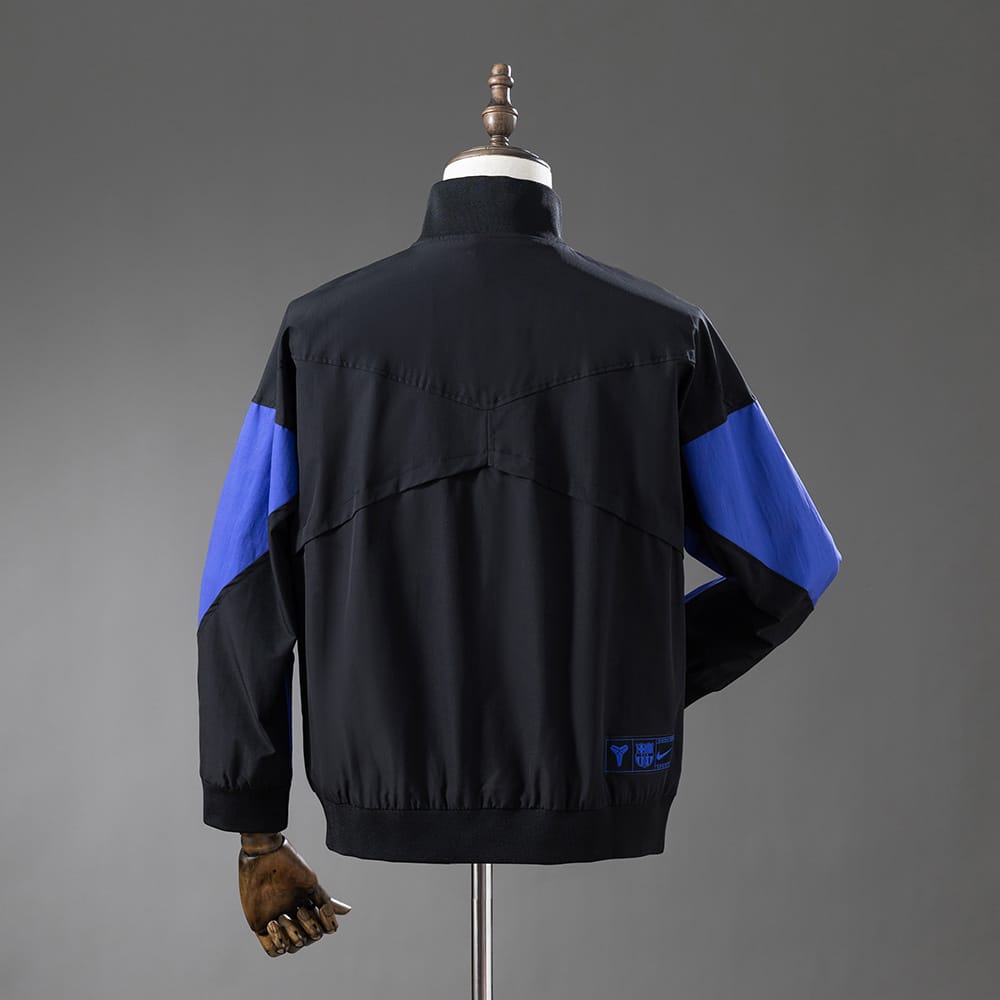 Corta‑Vento FC Barcelona x Kobe Preto - Vista 2
