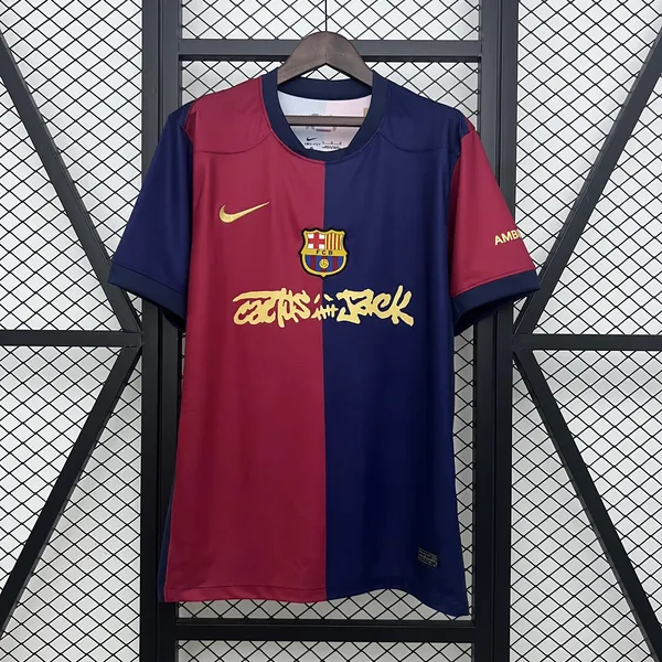 Camisola Barcelona x Travis Scott 2025/26 - Vista 1