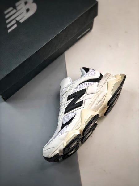 NB 9060 Branco e Preto - Vista 3