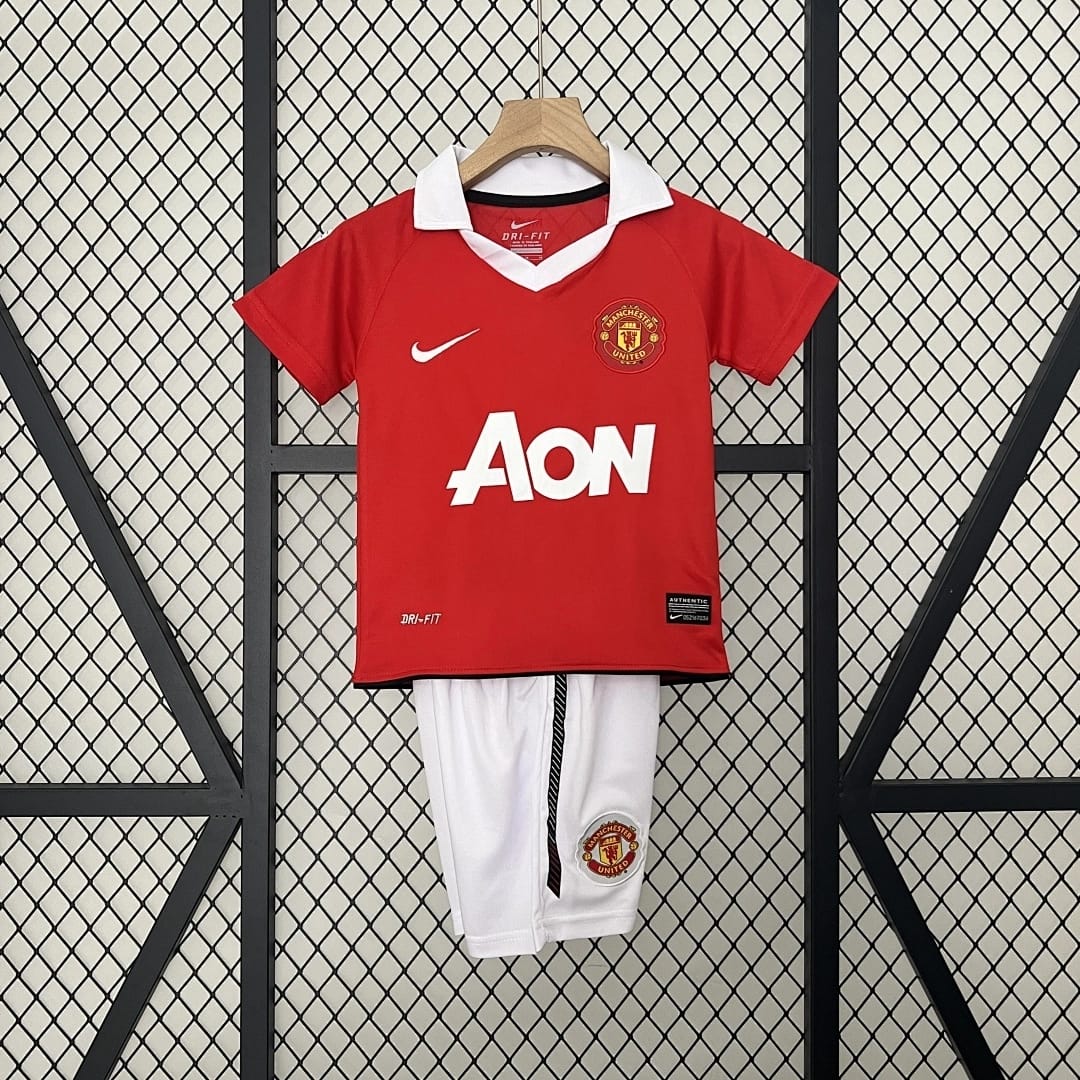 Kit Crianca Manchester United Principal 2010/2011 - Vista 1
