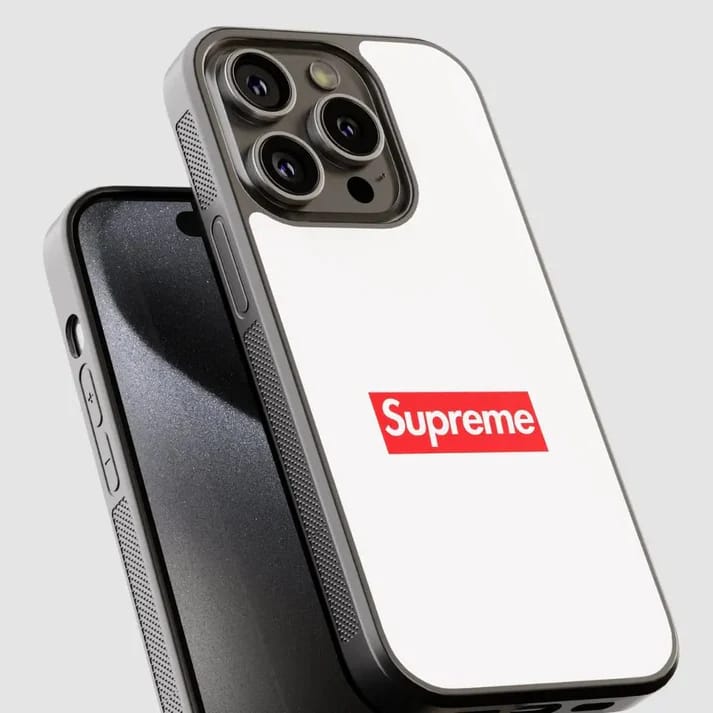 Capa Supreme 25/26 - Vista 3