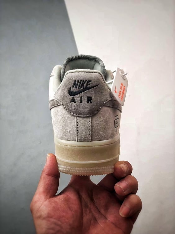 Air Force 1 Low Campeão Cinza Camurça - Vista 3