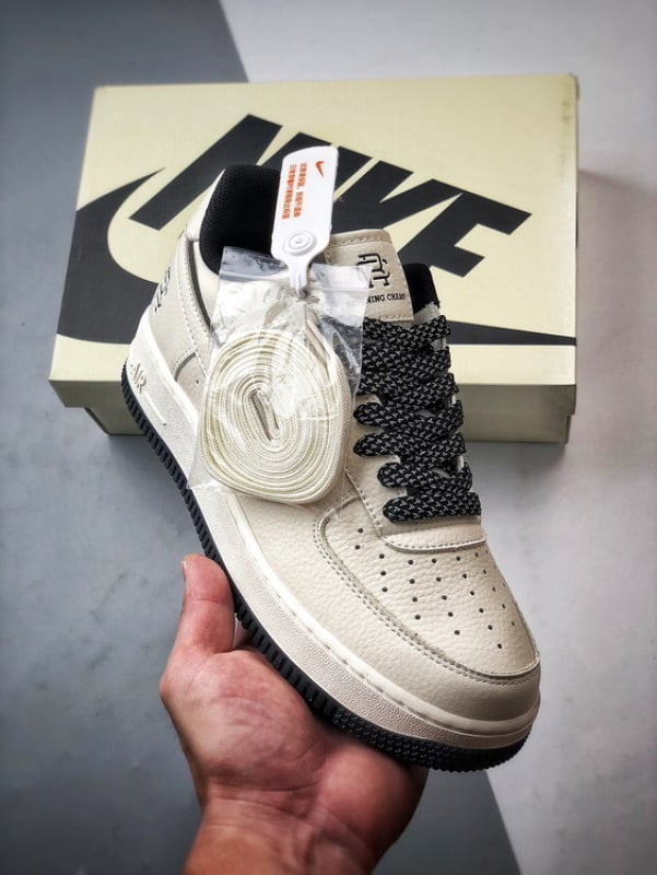 Campeão x Air Force 1 Low Preto Refletivo - Vista 1