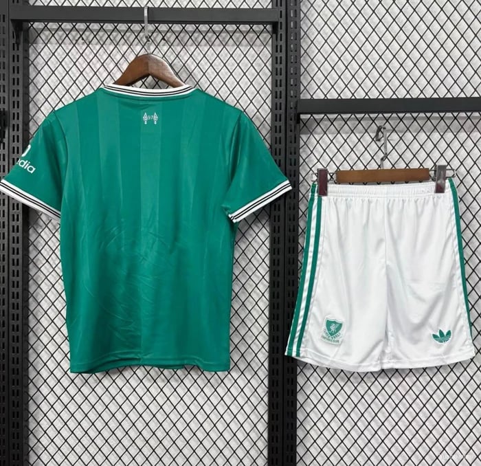 kit criança Liverpool III 25/26   - Vista 2
