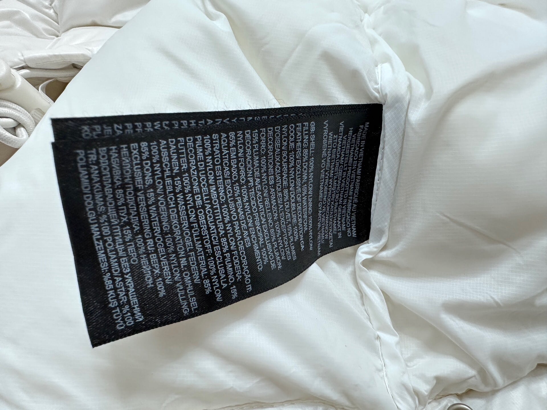 The North Face classic 700 mulher branco e preto - Vista 8