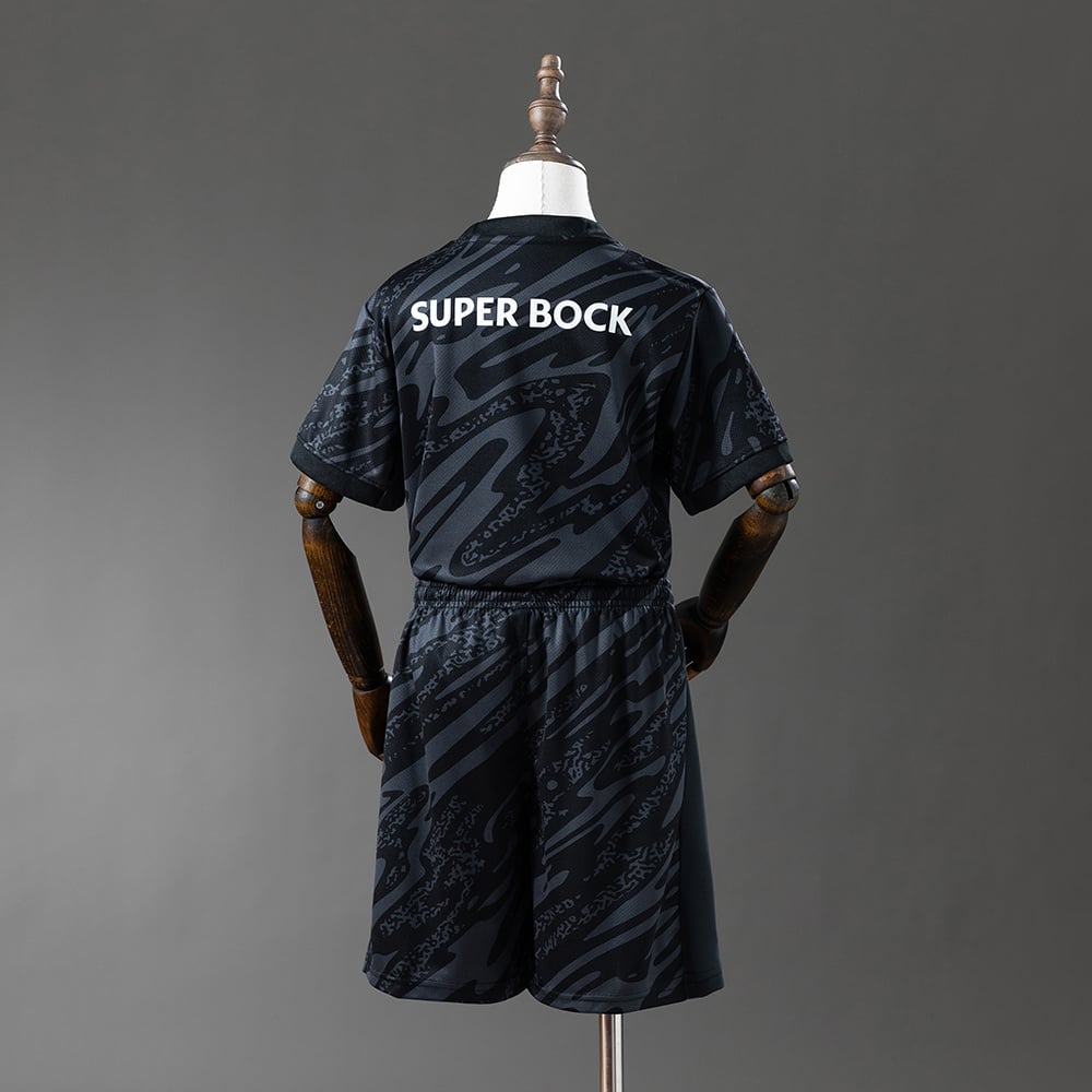 Kit Criança Guarda-Redes Sporting CP 2025/26 - Preto - Vista 2