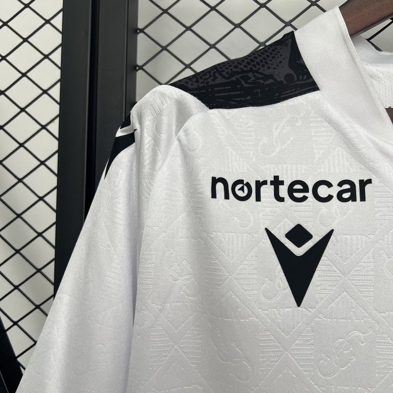Vitória SC 2025/26 jersey - Vista 7