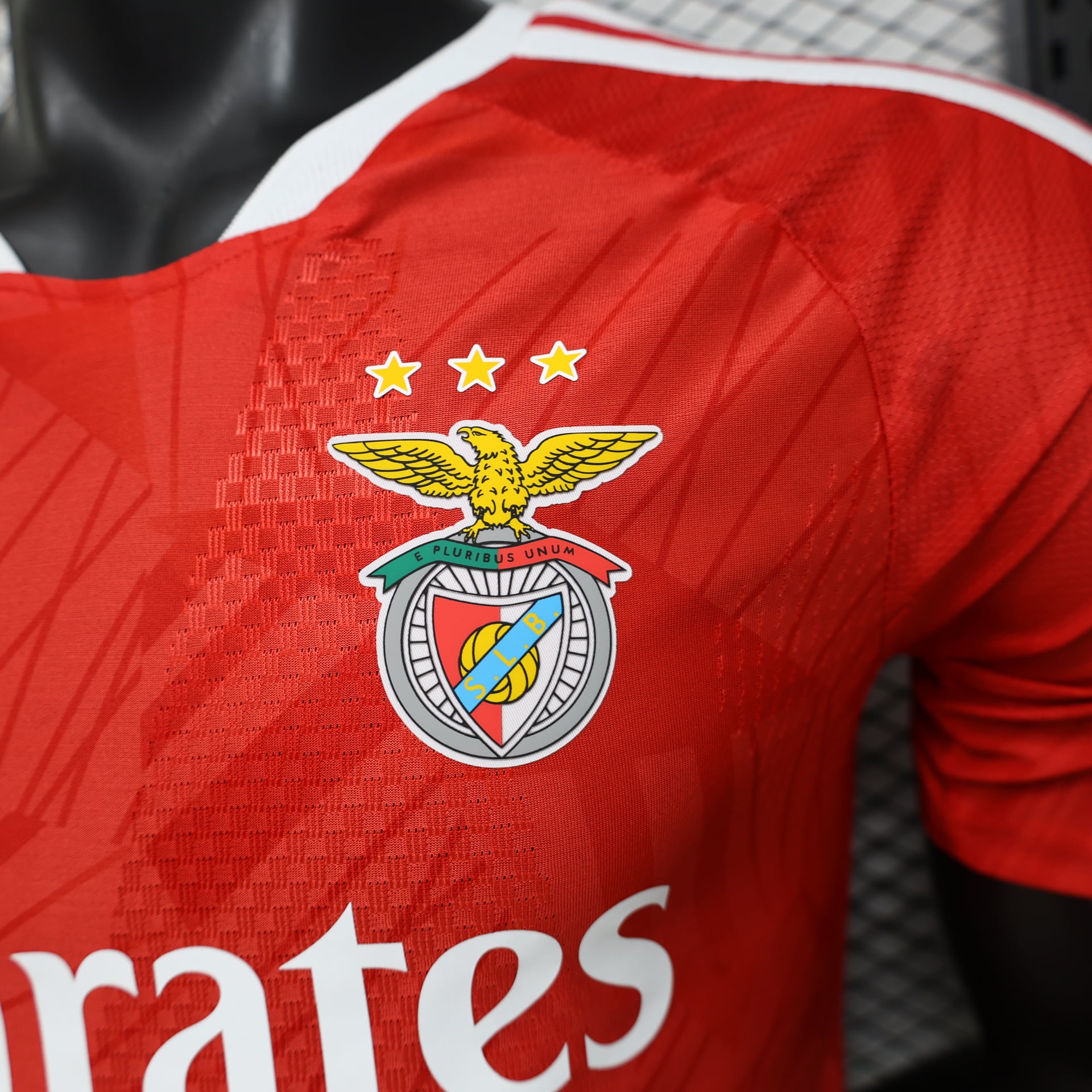 Camisola SL Benfica 2026/2027 Principal Versão Jogador - Vista 4
