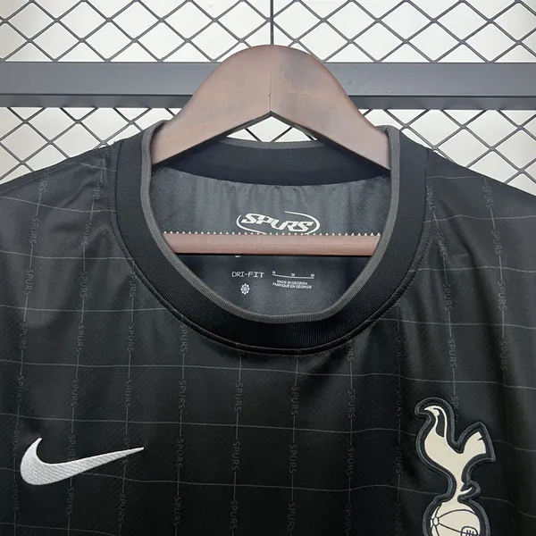 Tottenham 2025/26 Away Jersey - Vista 4