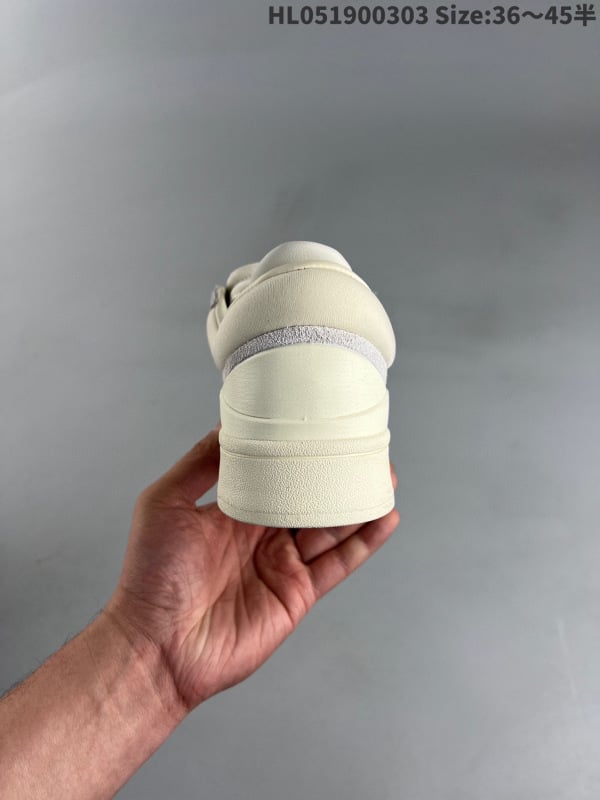 BAD BUNNY ADIDAS CAMPUS - Vista 6