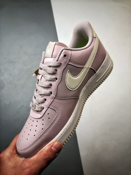 Air Force 1 '07 Low Branco e Roxo - Vista 5