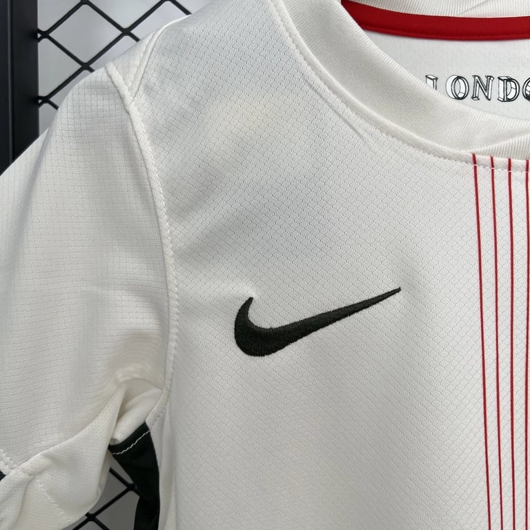 Kit Criança Chelsea Away 2025/26 - Vista 3