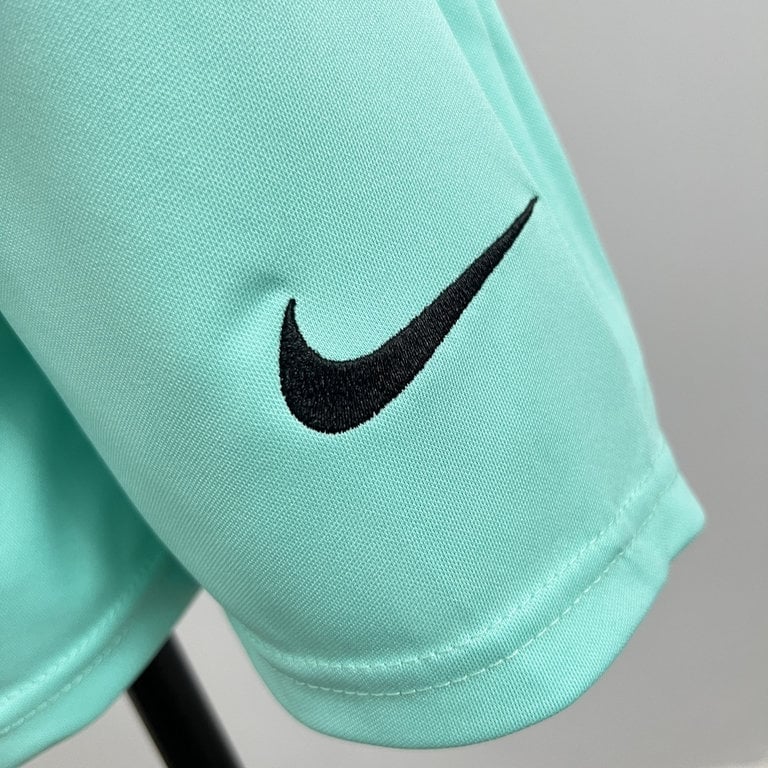 Sporting Kids Away Kit 2025/26 - Vista 3