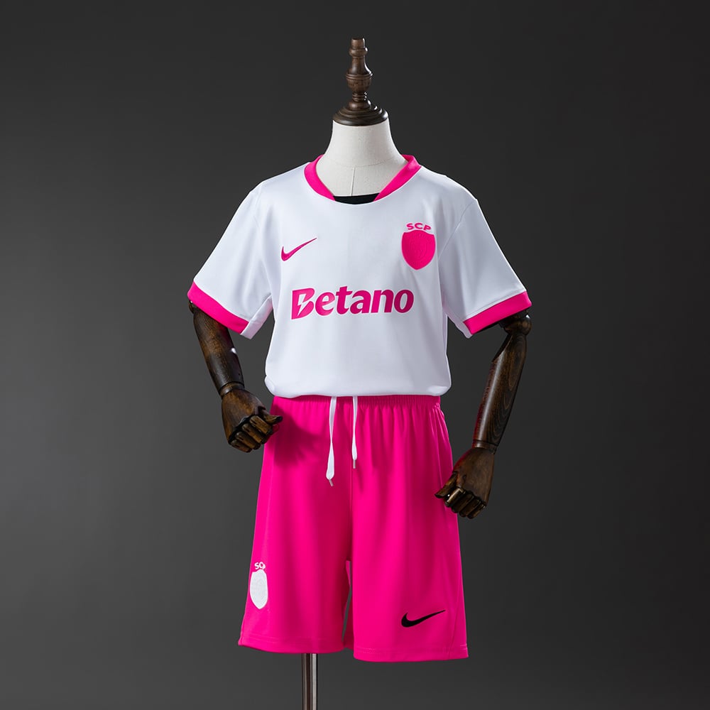 kit criança Sporting C.P. Outubro Rosa 2025 - Vista 1