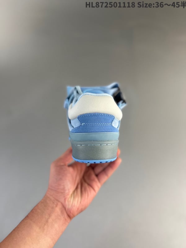 AD Originals Campus x BAD BUNNY - Vista 6