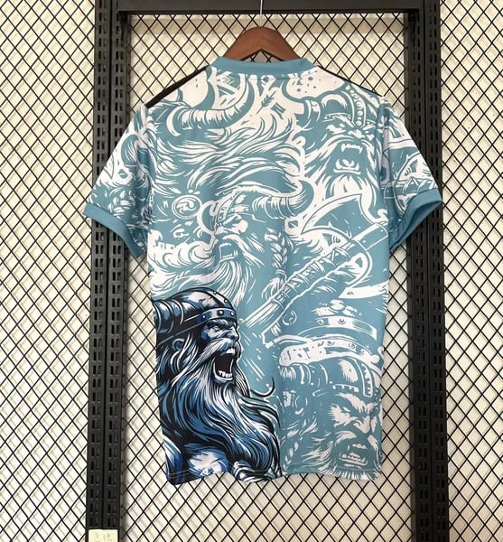 Real Madrid Special Edition 25/26 - Vista 2