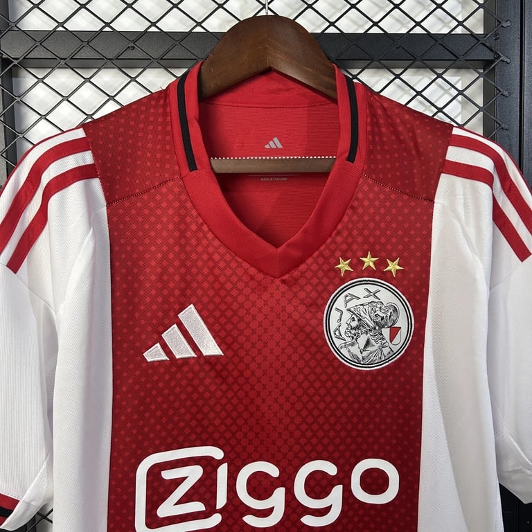 Ajax 2025/26 - Principal (Home) - Vista 2