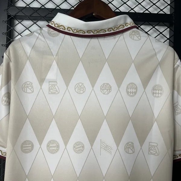 Bayern Munich 2025/26 Special Edition I Jersey - Vista 2