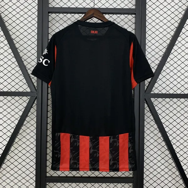 AC Milan 2025/26 Home Jersey - Vista 2