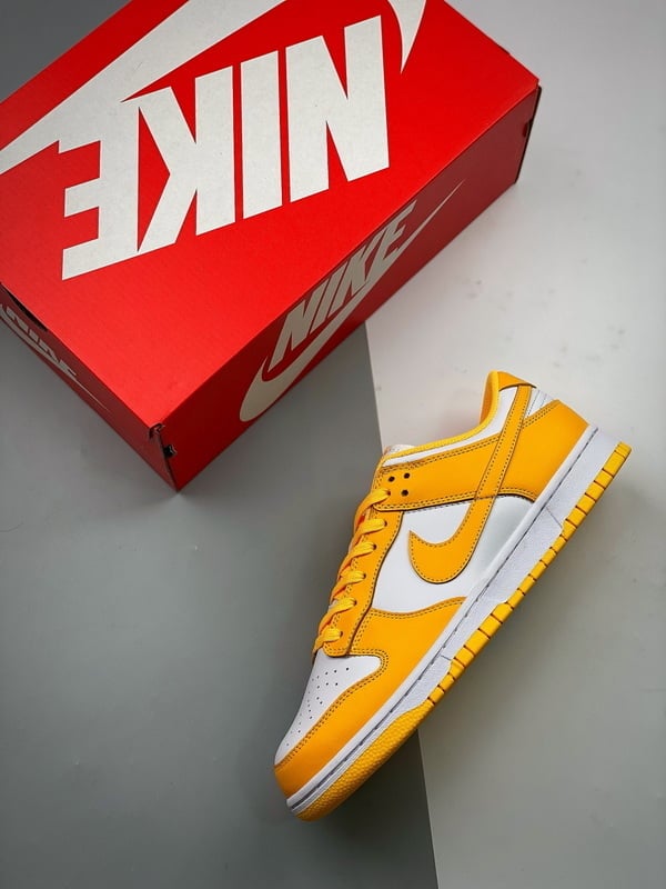 Nike Dunk Laser Orange - Vista 9