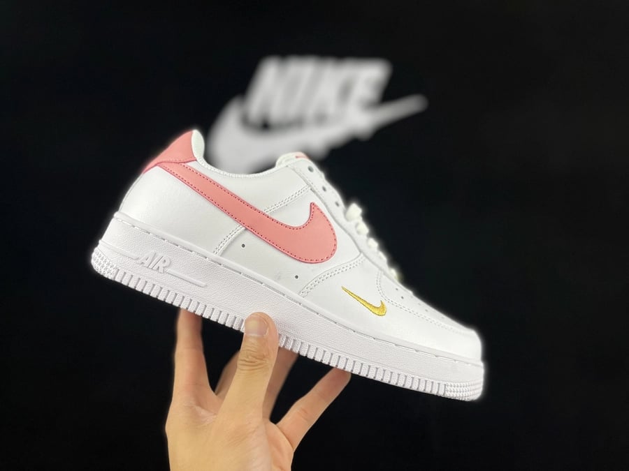 Air Force 1 Low Mini Swoosh Branco Rosa - Vista 5