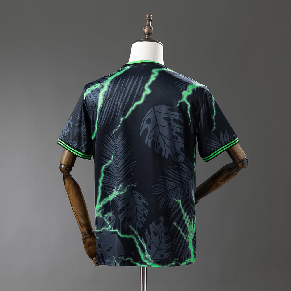 Real Madrid Special Edition 25/26 - Vista 2