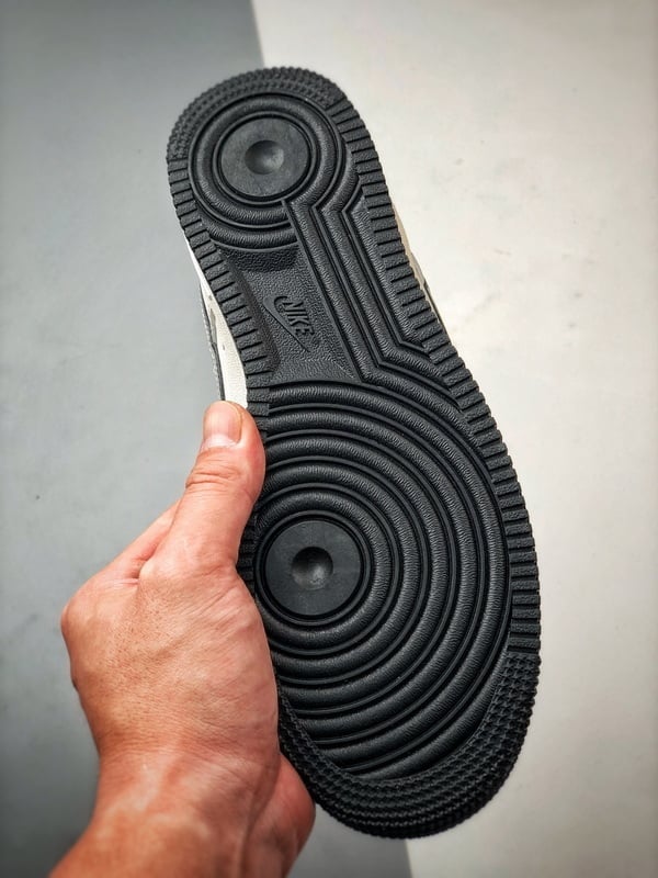 ACW x Air Force 1 Low Creme, Preto e Cinza - Vista 4