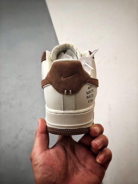 ASSC x Air Force 1 Low Branco e Marrom - Vista 3