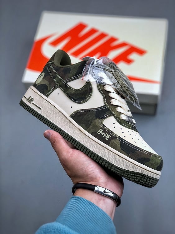 Air Force 1 '07 Low Bape Camuflado da Selva - Vista 9