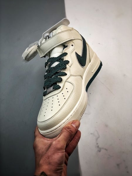 Air Force 107 Mid Bege Branco e Verde Escuro 3M - Vista 5