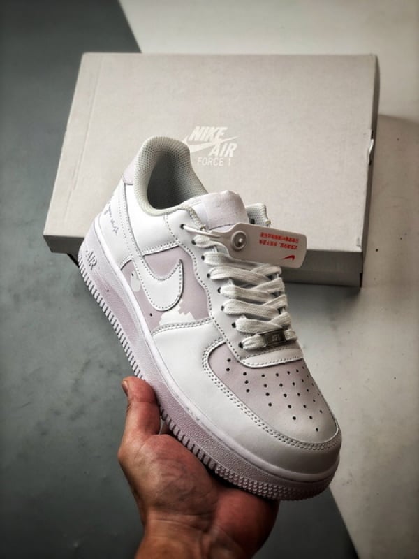 Air Force 1 '07 Love Branco e Roxo - Vista 1