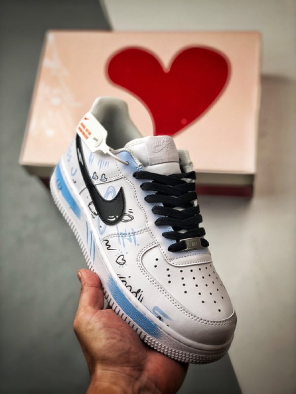 Air Force 1 '07 Low Qixi Limitado Branco, Preto e Azul - Vista 1