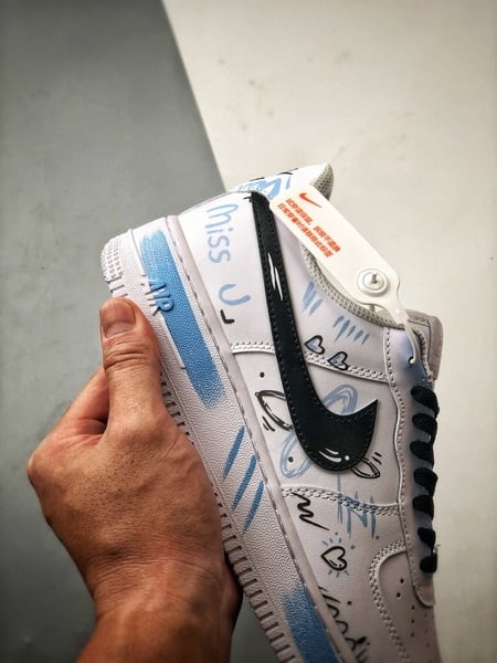 Air Force 1 '07 Low Qixi Limitado Branco, Preto e Azul - Vista 2