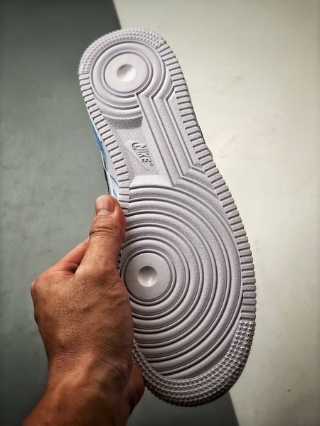 Air Force 1 '07 Low Qixi Limitado Branco, Preto e Azul - Vista 3