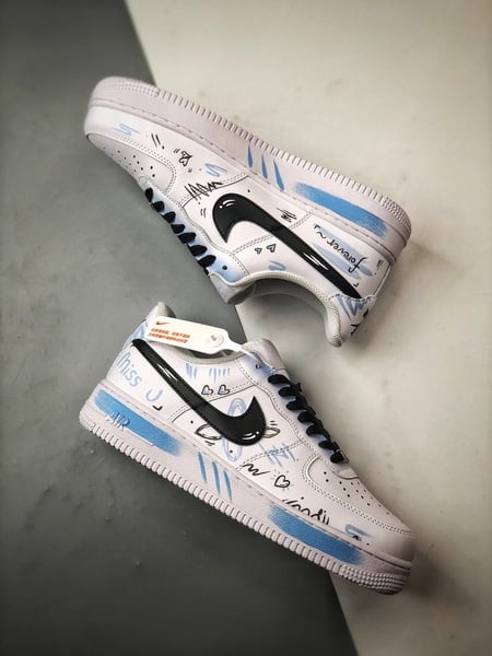 Air Force 1 '07 Low Qixi Limitado Branco, Preto e Azul - Vista 6