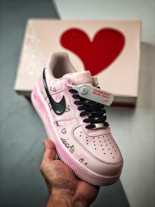 Air Force 1 '07 Low Qixi Limitado Rosa e Preto - Vista 1