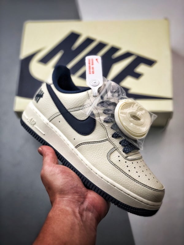 Air Force 1 '07 Low Azul Reflexo - Vista 1