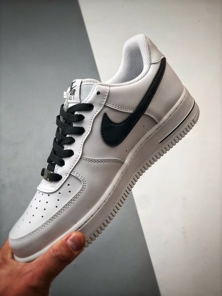 Air Force 1 '07 Low Chemical Graffiti Branco e Preto - Vista 6